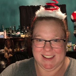 Meet your Posher, Felicia